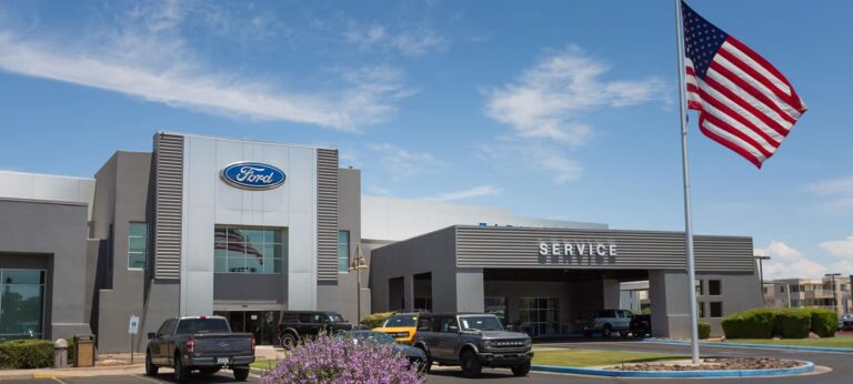 Earnhardt_Ford_Store_Photo2